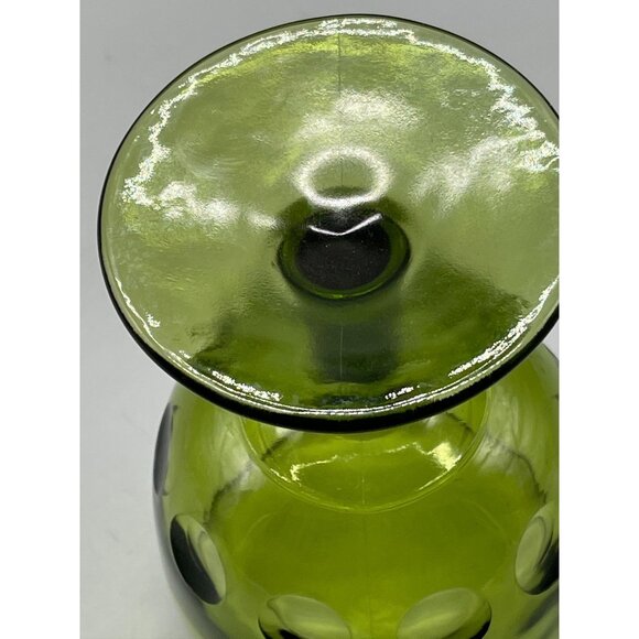 Glass Goblet Green pedestal stem 2" goblet opening 3 3/4" height 3 1/2"  READ - Picture 9 of 9